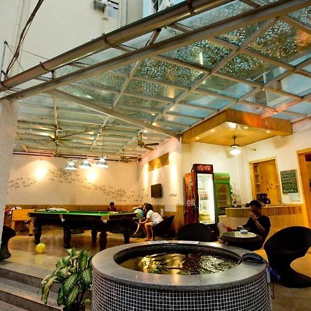 Sanya Bluesky International Youth Hostel Exterior foto